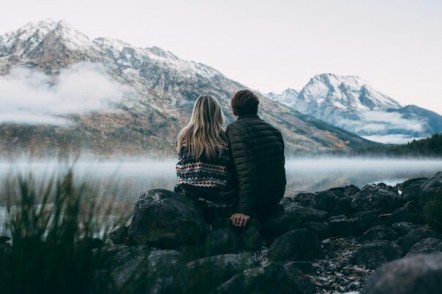 couple-explore-hipster-landscape-Favim.com-3748549.jpg